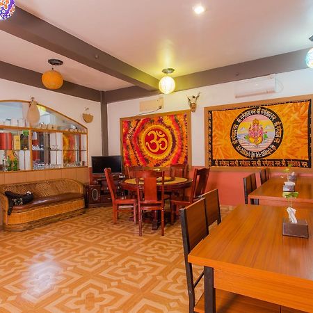Silver Sky Hotel Pokhara Ngoại thất bức ảnh
