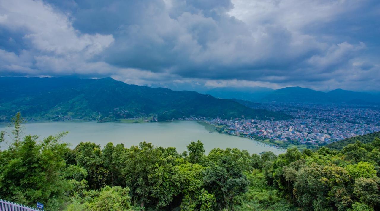 Silver Sky Hotel Pokhara Ngoại thất bức ảnh