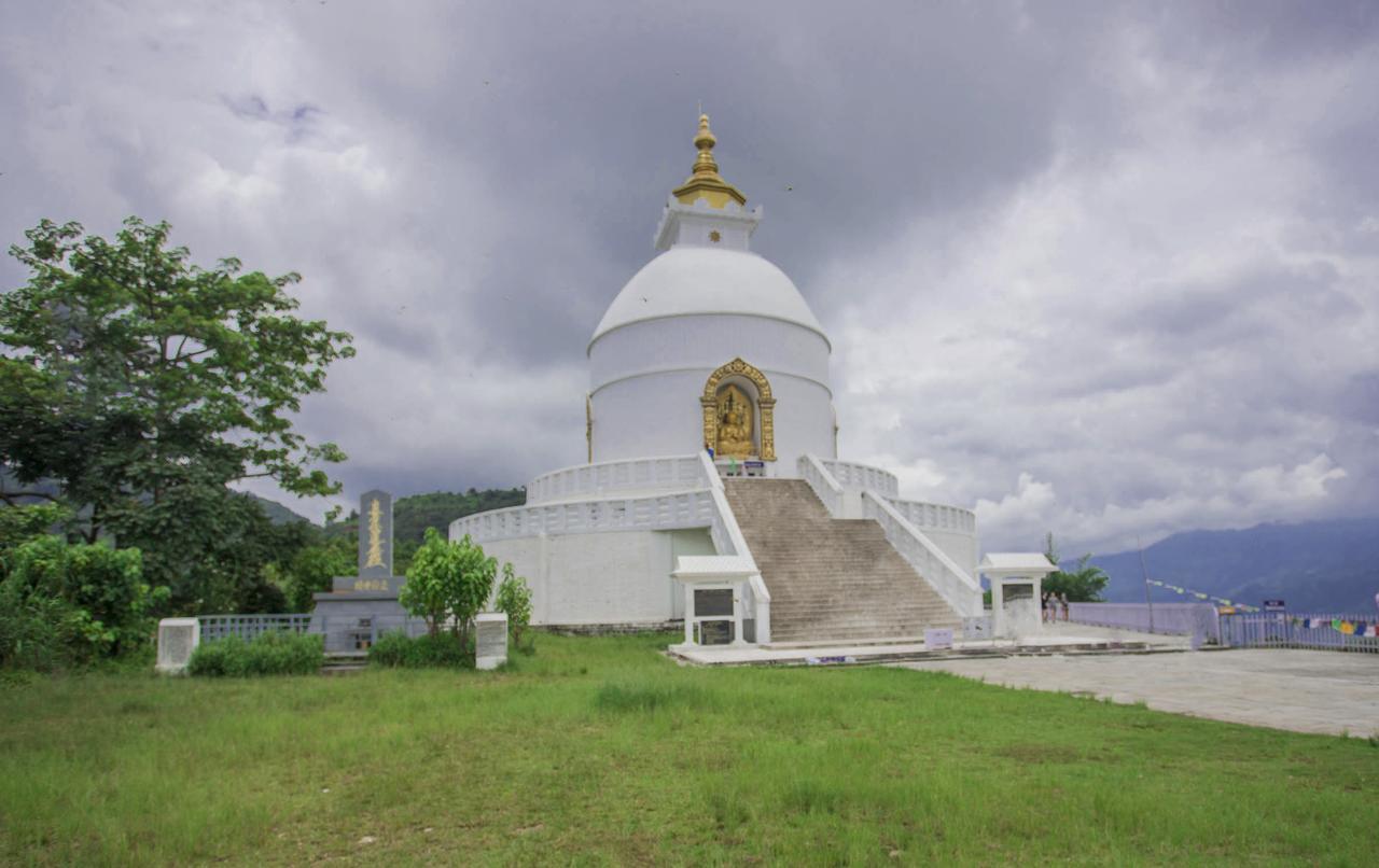 Silver Sky Hotel Pokhara Ngoại thất bức ảnh