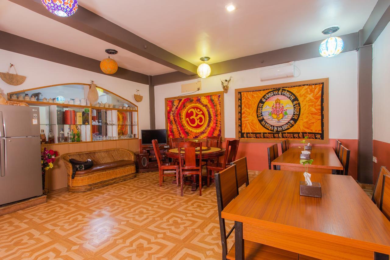 Silver Sky Hotel Pokhara Ngoại thất bức ảnh
